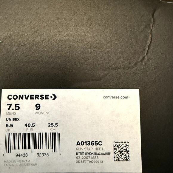 NEW Converse Run Star Hike Hi Shoes Bitter Lemon Size Women's Size 9 (A01365C) - Picture 7 of 8